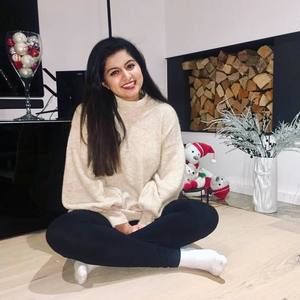 Meet your Posher, Siobhan